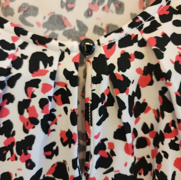 Tahari Shell - Picture 5 of 5